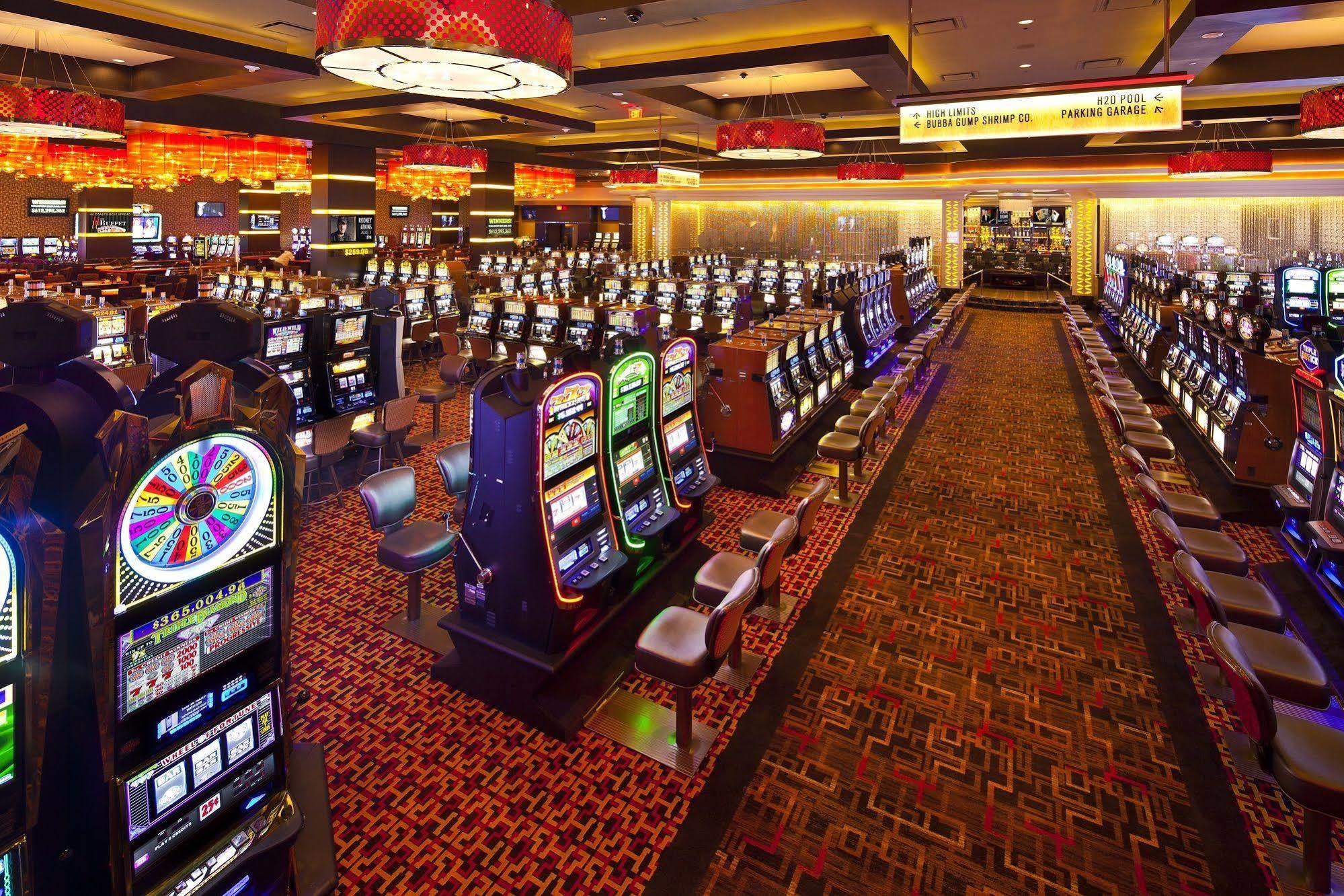 Golden Nugget Biloxi Hotel Exterior photo